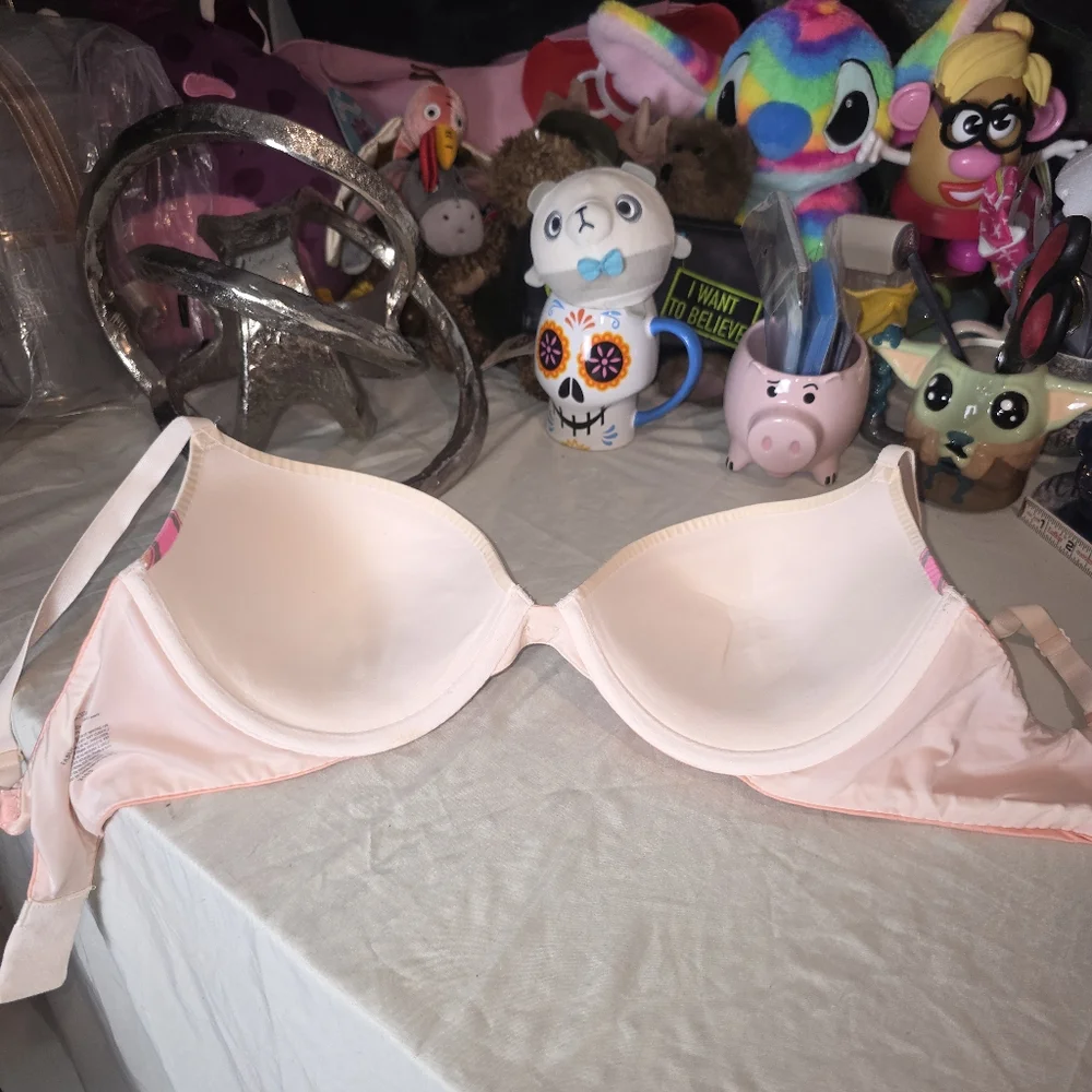 Fabulous by Victoria's Secret 36DD Floral Print Plunge Push-Up Bra - Picture 6 of 8